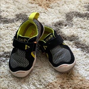 PLAE sneakers (size 6 toddler boys)